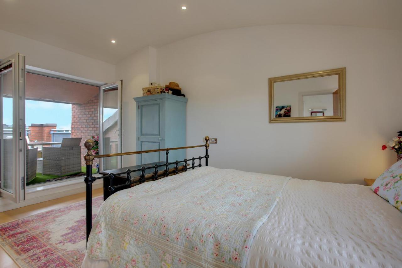 Beautiful Duplex Penthouse - Roof Garden, Views, Parking Apartment Newcastle upon Tyne Exterior foto